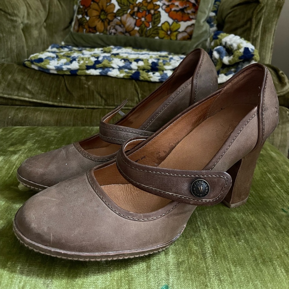 ✿ Frye Heels ✿